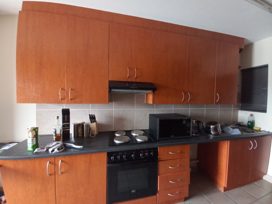 To Let 1 Bedroom Property for Rent in Newton Park Eastern Cape